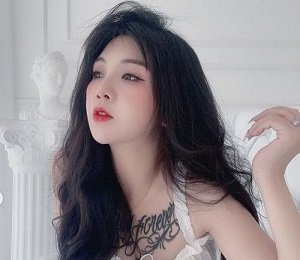 Phương Min siêu hot nhún nhảy trên con cu to bự